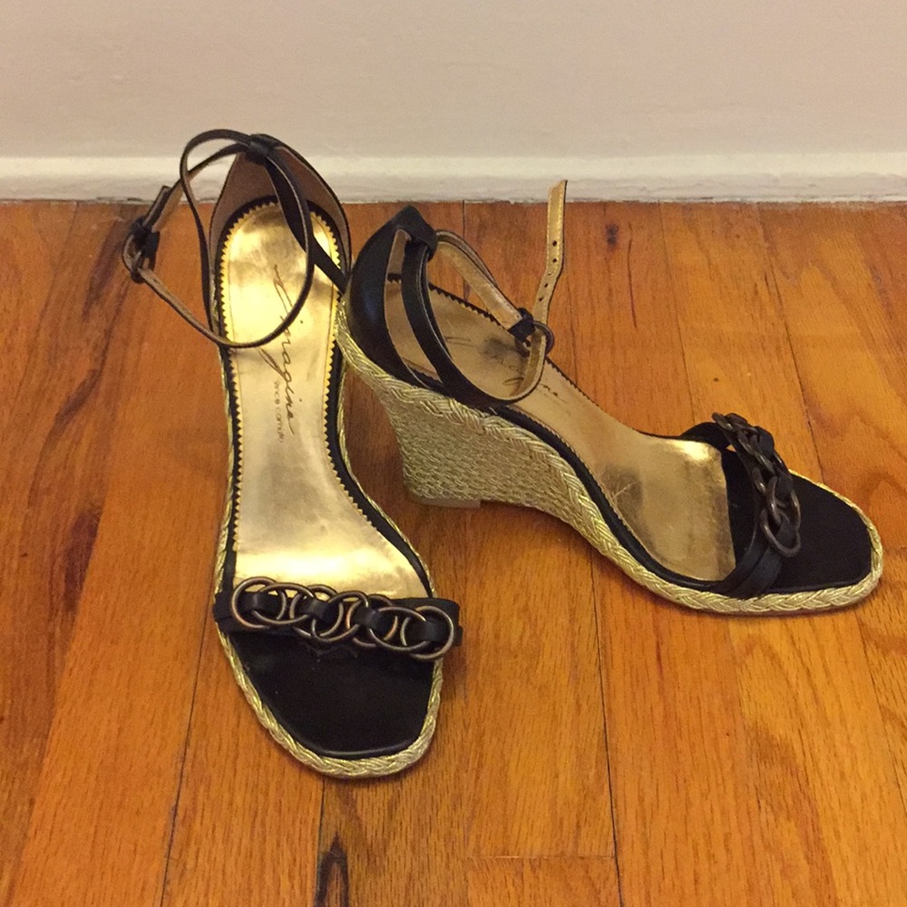 Imagine by Vince Camuto wedges